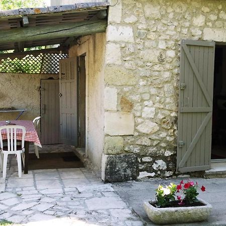 Mas Grimaud - Gite- Studio Et Chambres D'Hotes Familiales Eygalieres  Bagian luar foto